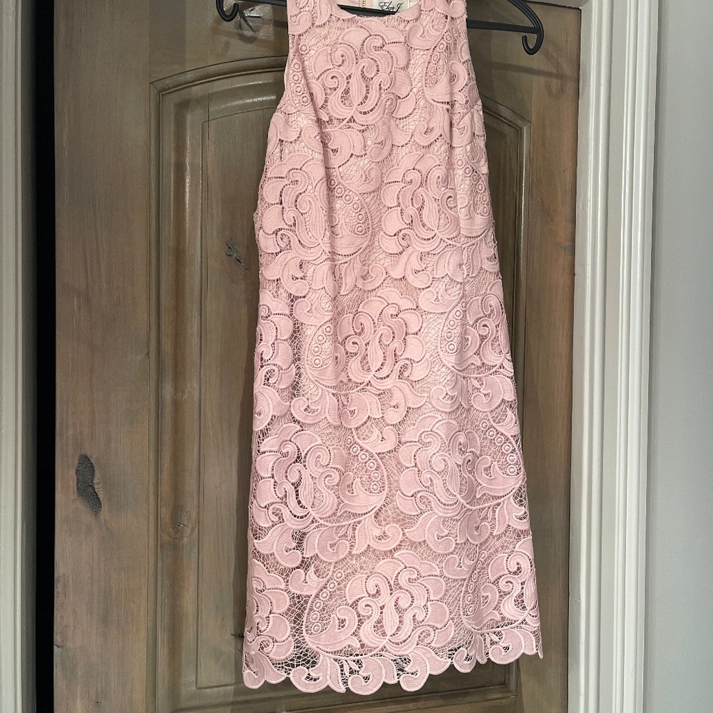 Lace MIDI Dress